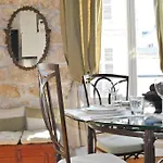 Authentic Marais * Paris