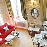Authentic Marais Apartamento *
